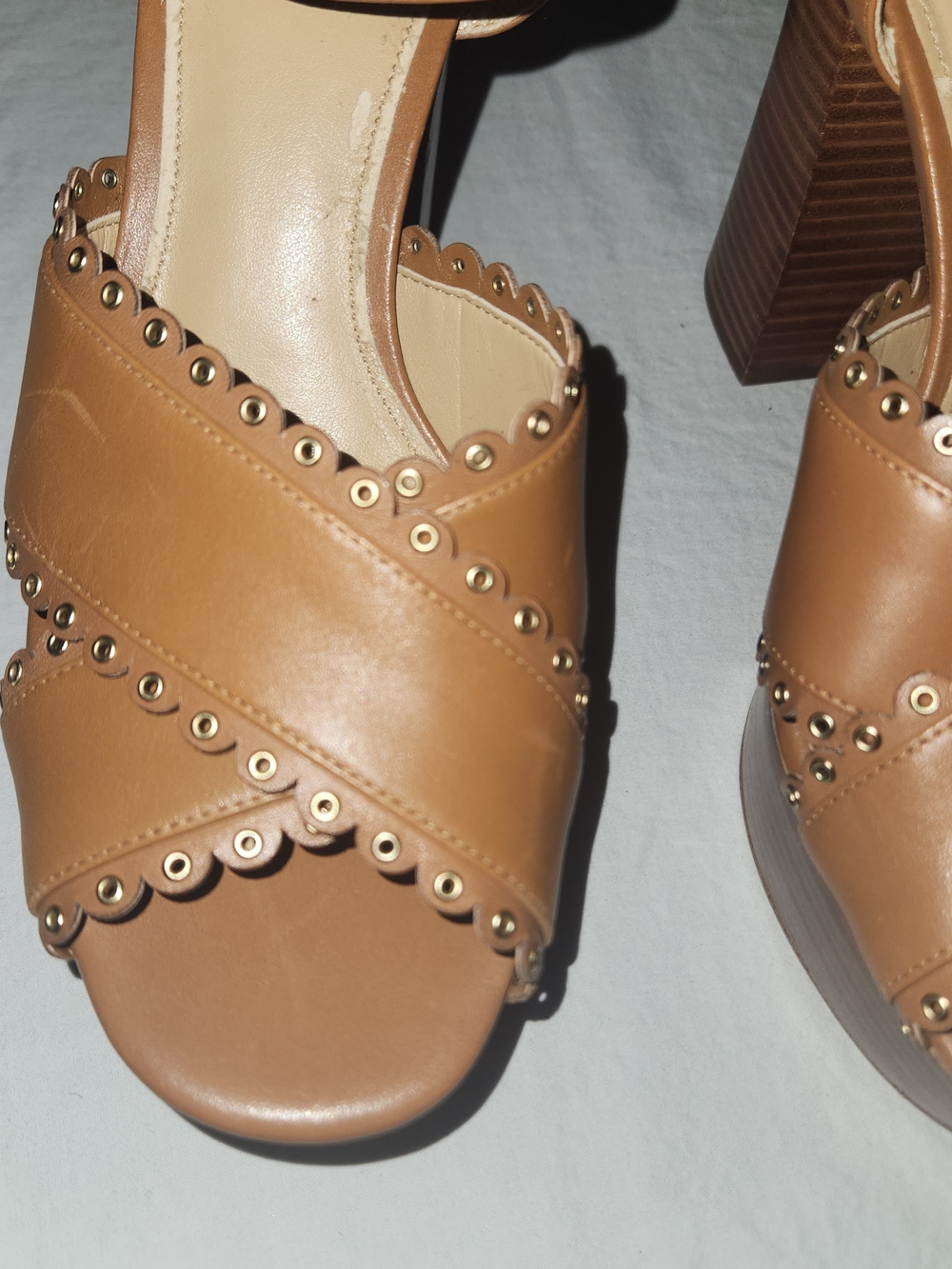MICHAEL KORS Jessie Studded Tan Brown Leather Sandals Heels Size 8.5 - Picture 5 of 12